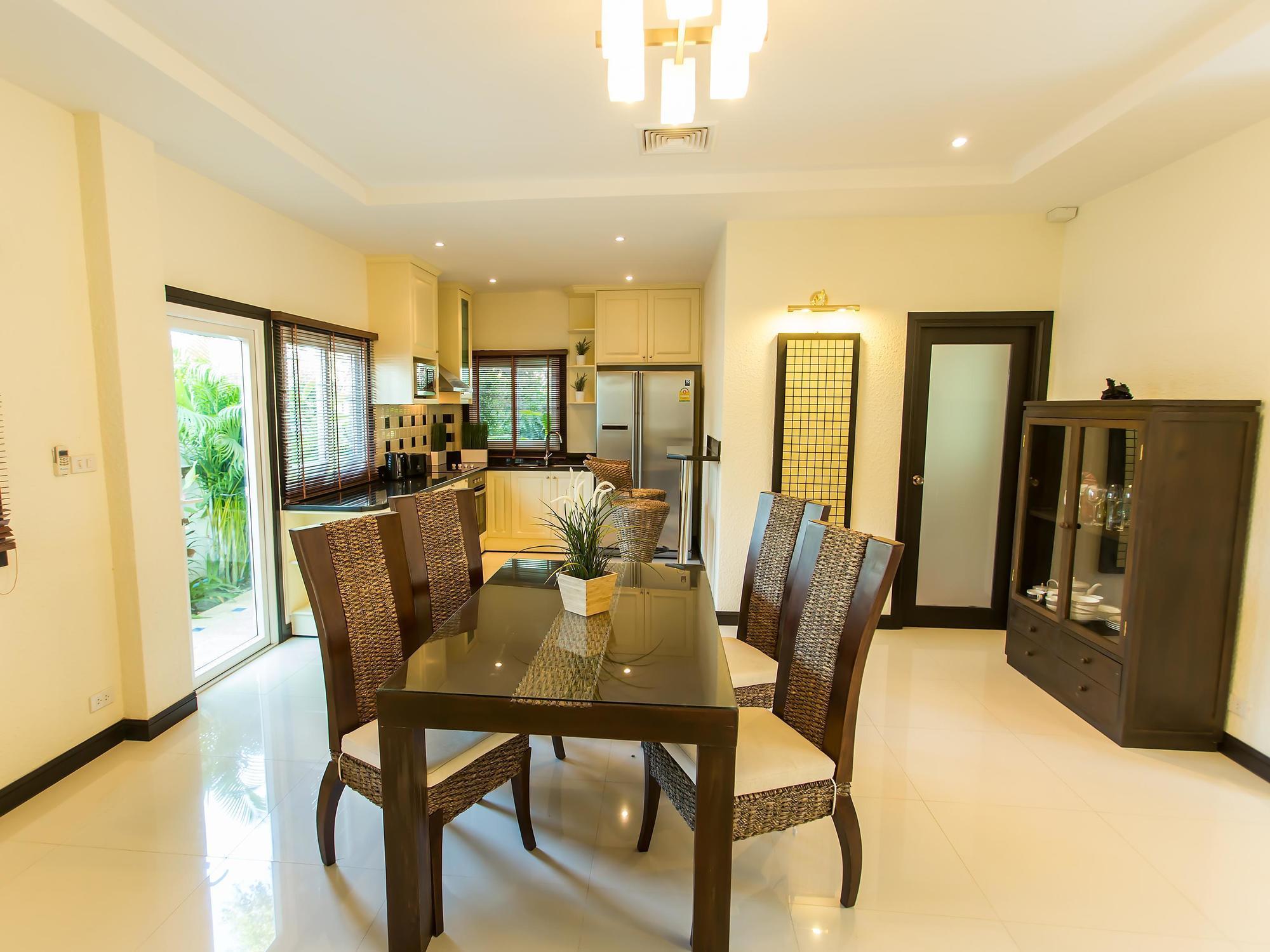 Arabella Villas Pattaya Exterior foto